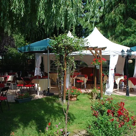 מלון Logis Hotel-restaurant 