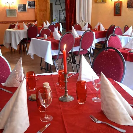 Otel Logis Hotel-restaurant 